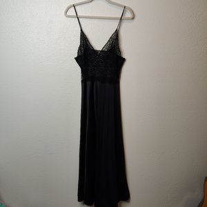 Black Lace-Trim Maxi Dress - Women